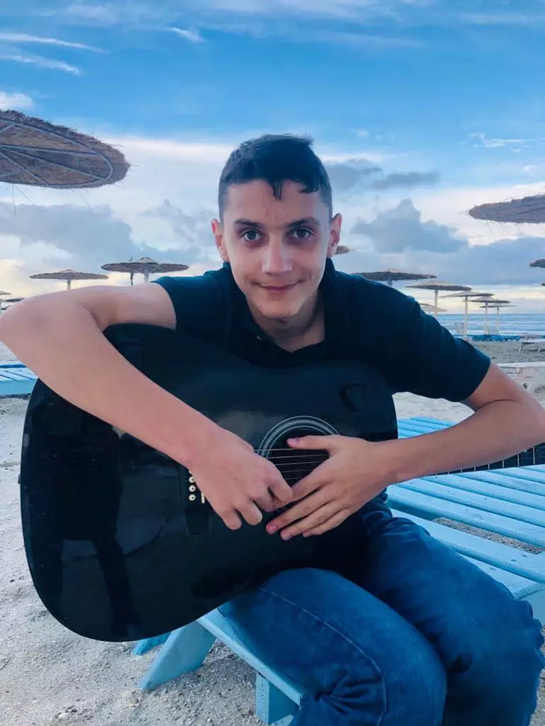 emanuel-ion-romanii-au-talent-1