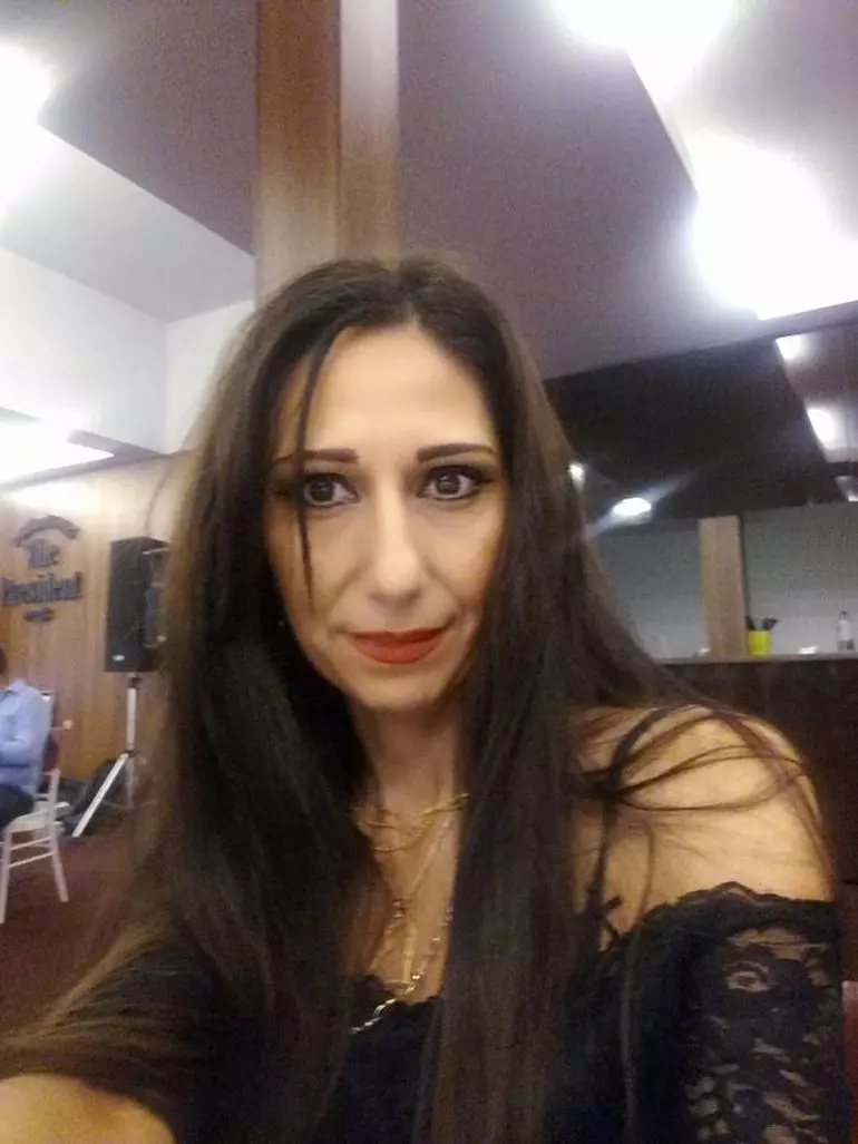 cine-este-madalina-cafadaru-10