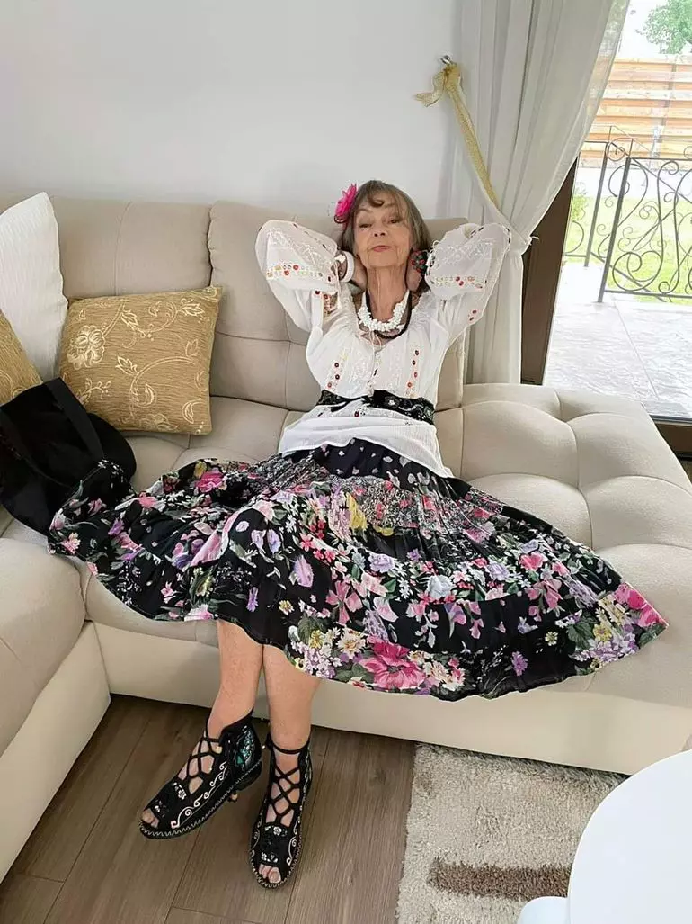 artista-marina-voica