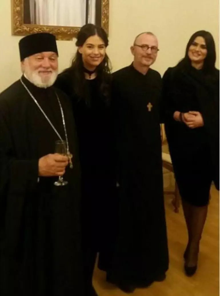 media-147922870955280800