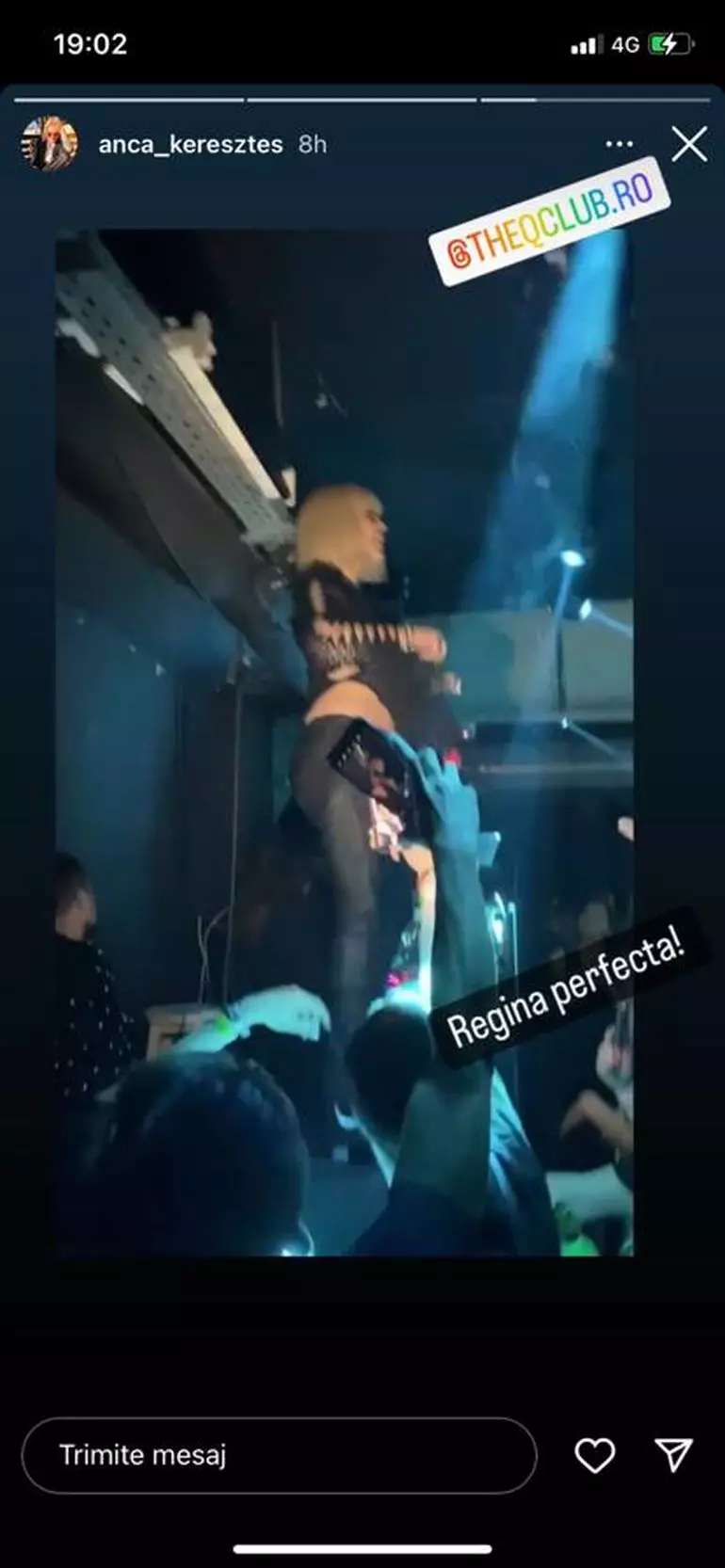 regina-perfecta-loredana-groza-imagini-incendiare-de-la-petrecerea-privata-organizata-de-ziua-sa-artista-a-marcat-implinirea-a-52-de-ani-intr-un-mare-fel-3