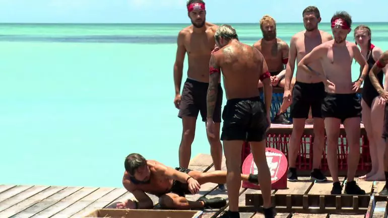 Albert-Oprea-Sebastian-Chitoșcă-bătaie-Survivor-3