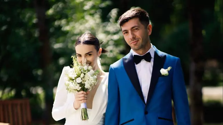 mircea-bravo-si-sotia-lui-crop-1655728551