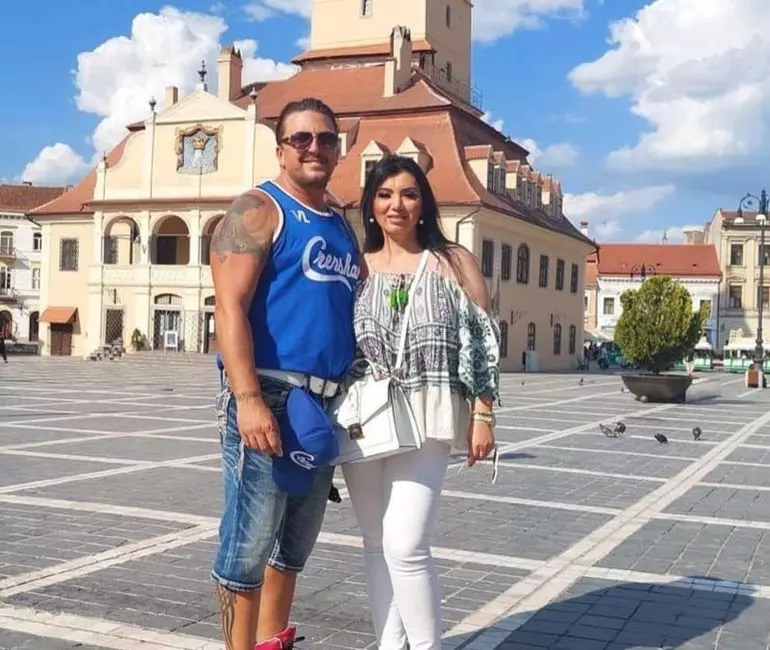 adriana-bahmuteanu-logodnic-2