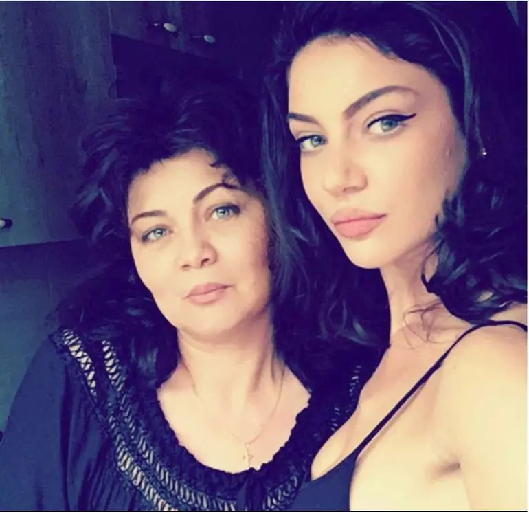 media-146599977244181300