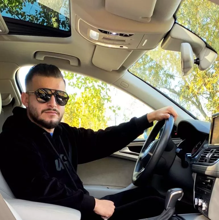 iubitul-danielei-crudul