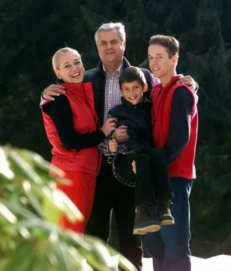 2022-08-02-14_42_26-1255475_183950645122067_1786633521_n.jpg-720×485