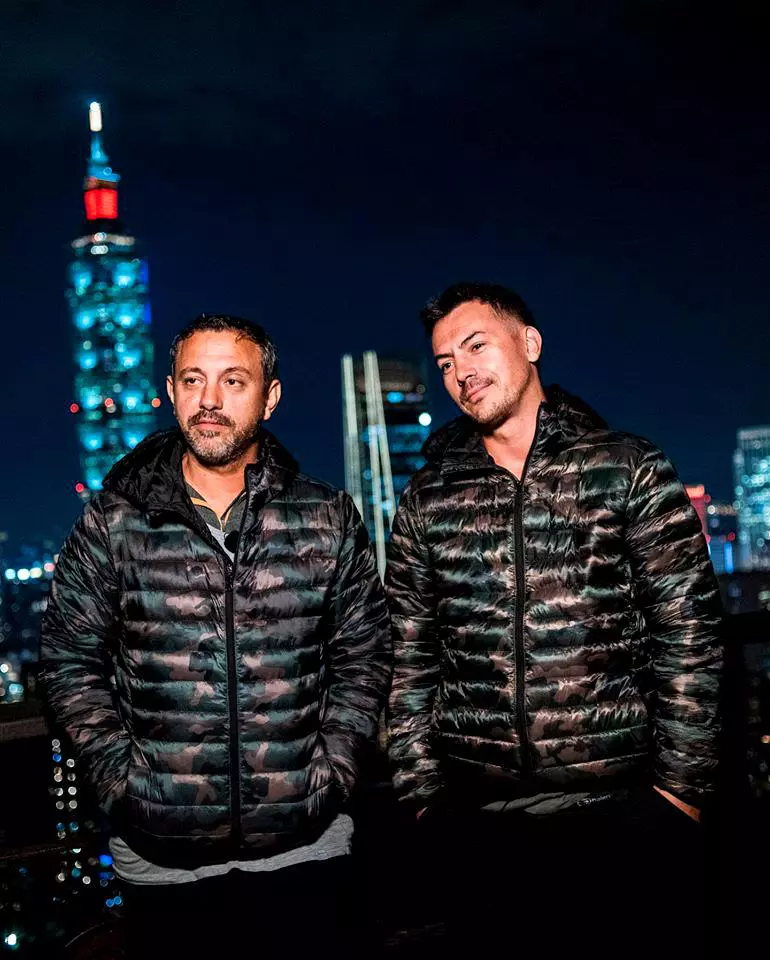 Răzvan-Fodor-și-Sorin-Bontea-câștigători-Asia-Express-sezonul-3-14-1