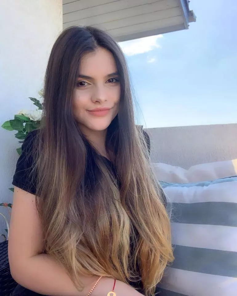 iubita-vlogger-colo5-18390800