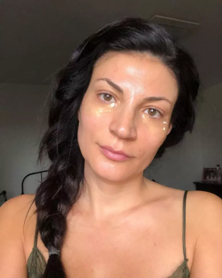 ioana-ginghina-90116700