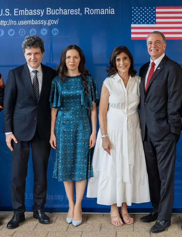 Nicusor Dan Mirabela Gradinaru receptie ambasada SUA
