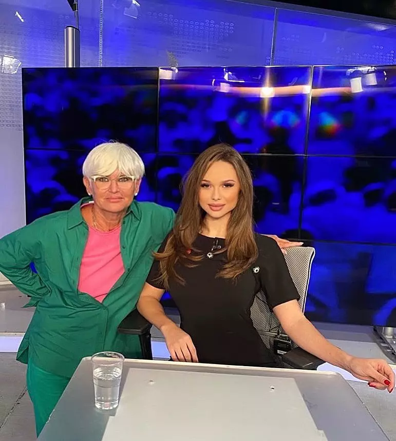 Ana-Maria-Pacuraru-insarcinata-5