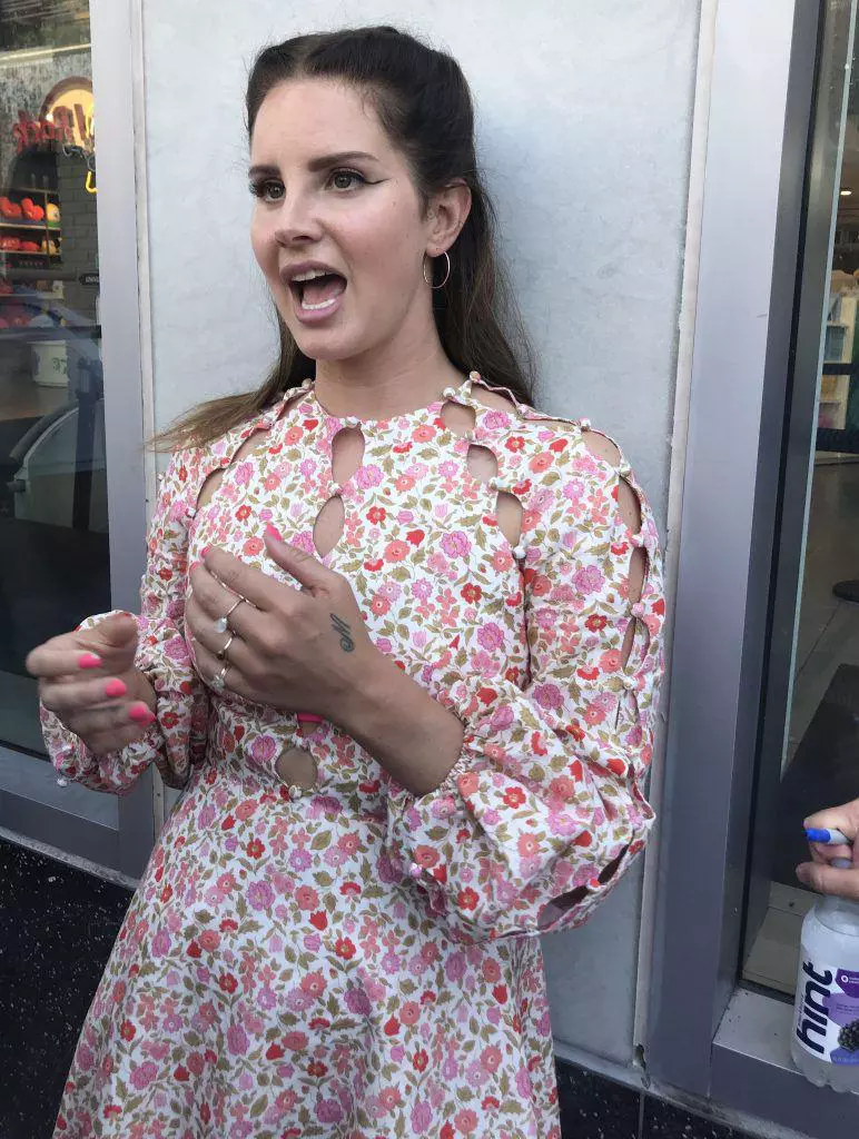 Lana-del-rey-7-772x1024