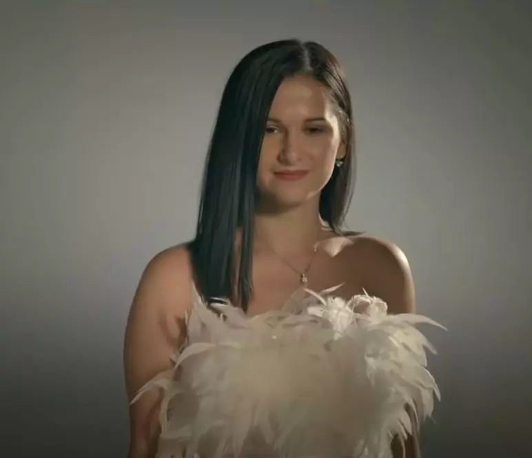 Cine-este-Mădălina-de-la-Mireasa-2