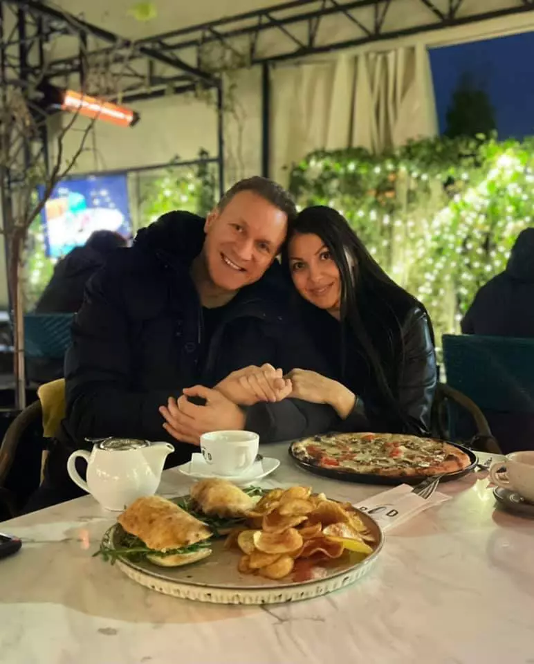 alin-oprea-s-a-logodit-cu-medana-4