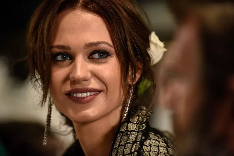 Michaela Prosan_Sonia_Fructul oprit