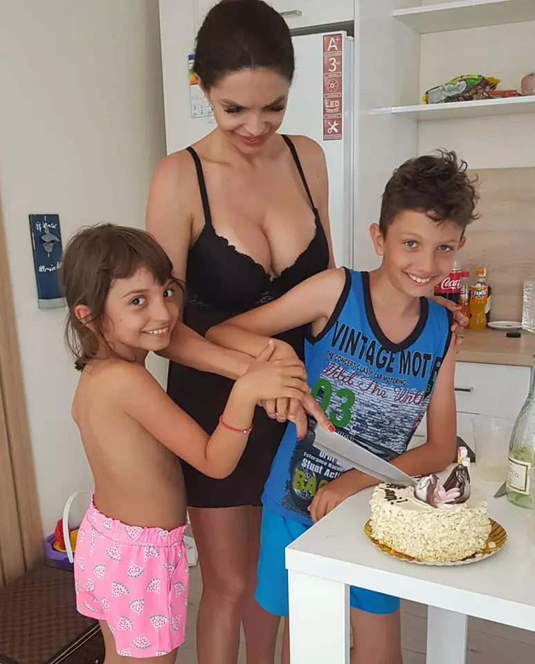 Cristina Spatar si copiii
