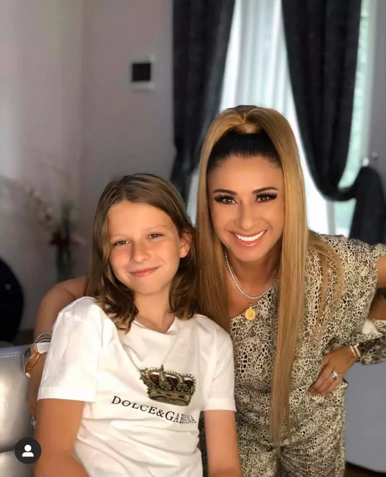anamara-prodan2