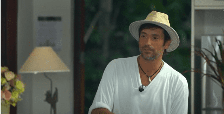 Radu Valcan INSULA IUBIRII