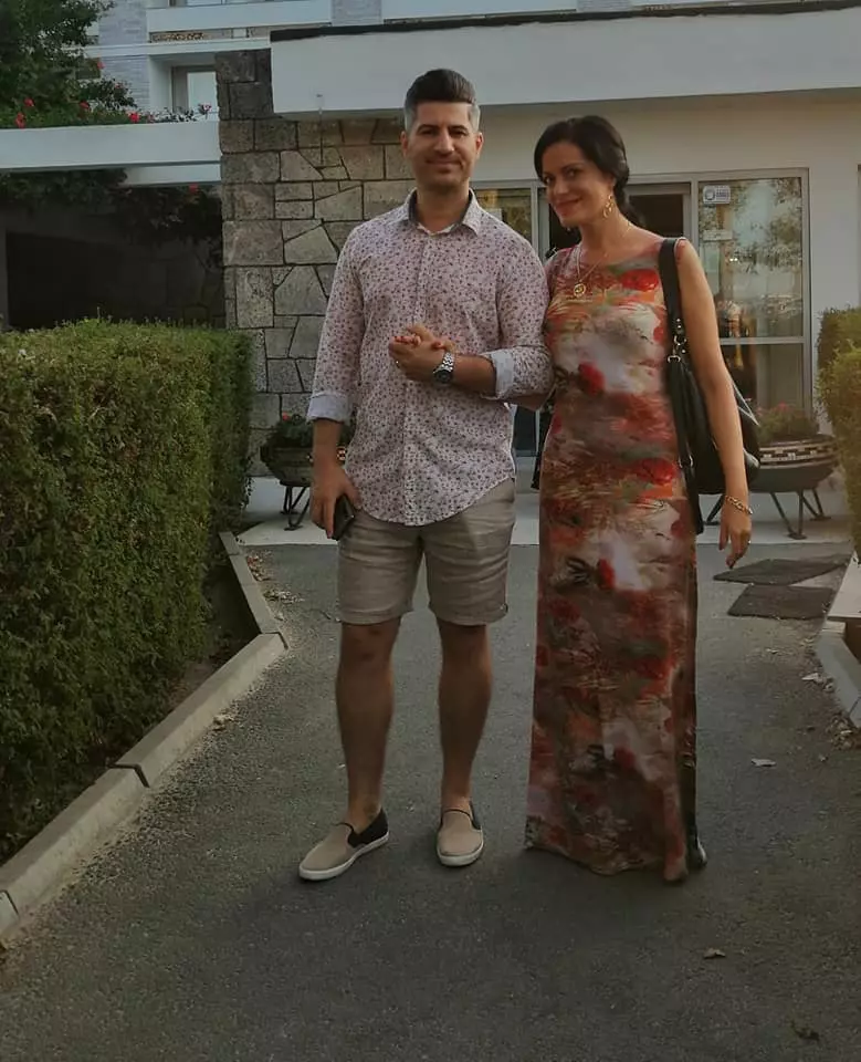 Lavinia Tatomir este căsătorită cu medicul Laurențiu Cârstea