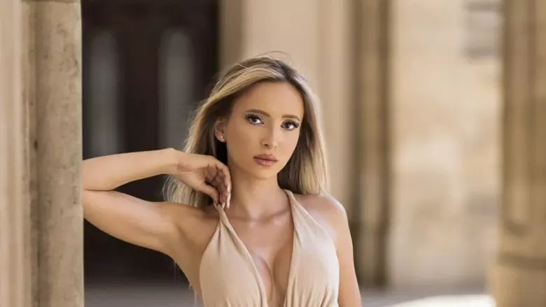 elena-casa-iubirii-2