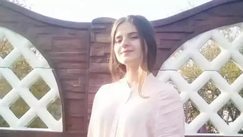 alexandra-macesanu4