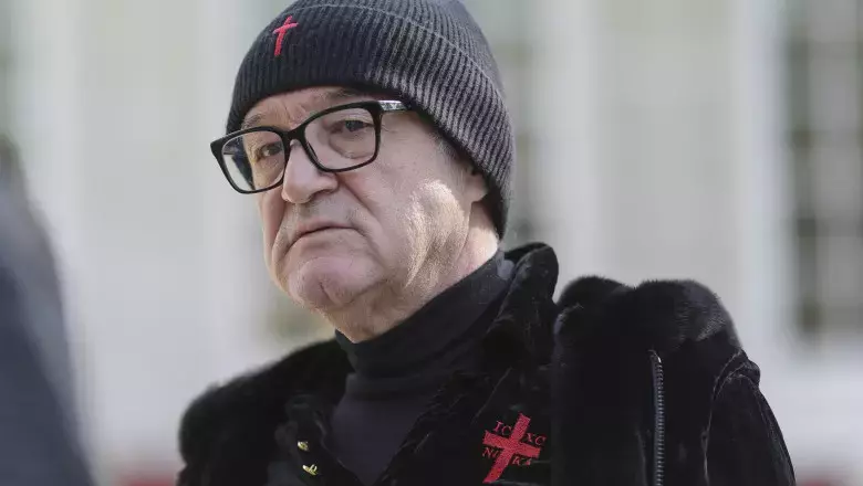 gigi-becali6