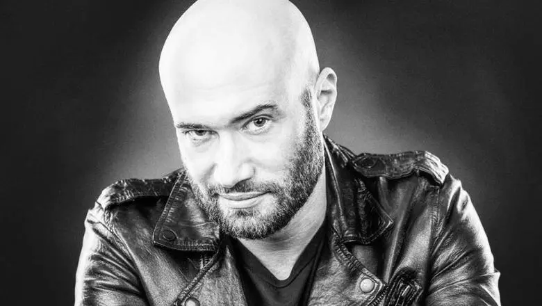 MjliNjEwZWQ1NTIwODQxMmMwOTZmZjk5Mzk1ZjJhZmM.thumb_