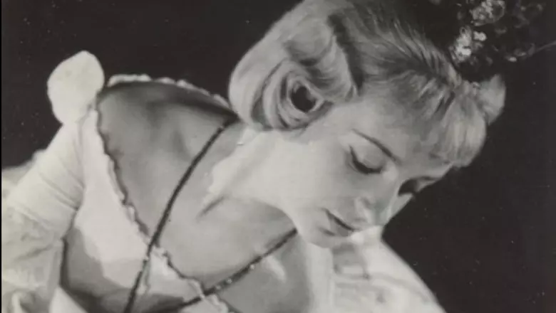 owm4ndbmntcynzy4ntkyotyyy2qxmmjhmjhmn2ywnw.thumb_