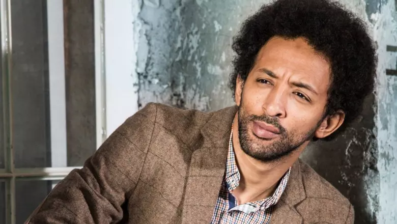 c2g9yjgxyjc3mgiyodzlzdhkmmzkyzkzmdg0ztdlm2i5y2u.thumb_