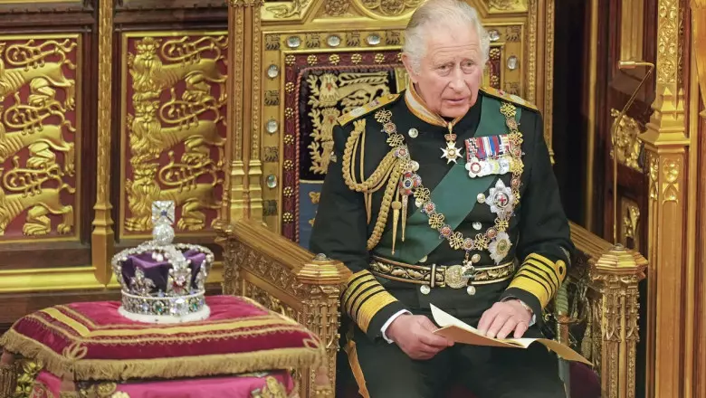 REGELE CHARLES incoronare