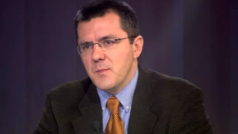Dan Dungaciu6