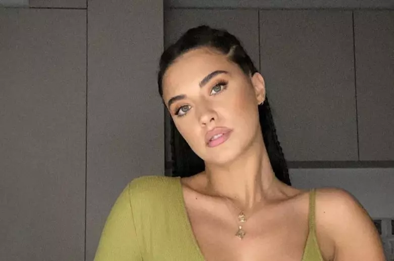 MjdkNTE4MjE5MTA0ZTQ1ZjdhMmMyNjIxNmFkZWM.thumb_