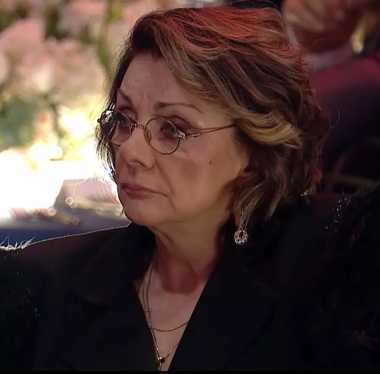 carmen tanase in lacrimi