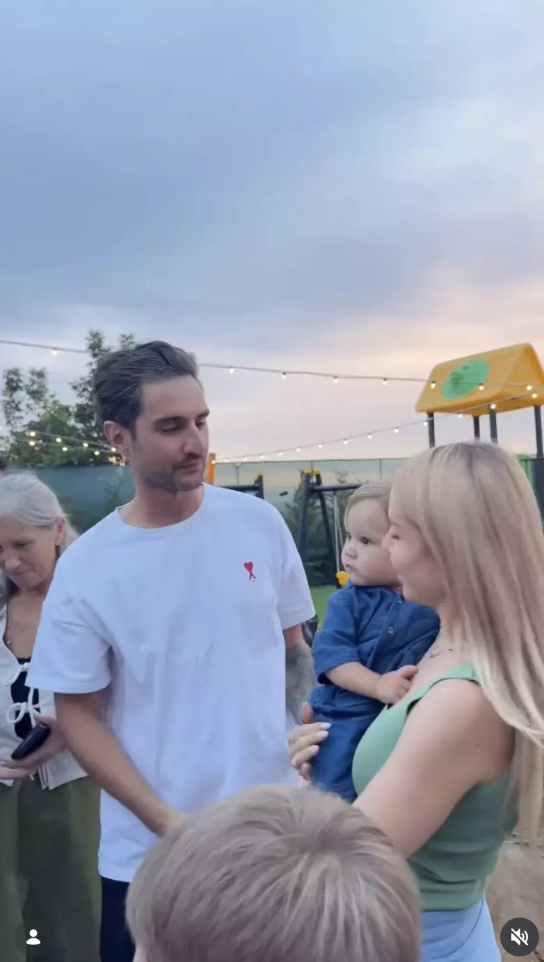Carmen Grebenișan cu familia