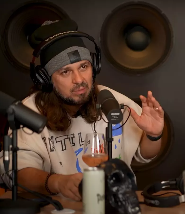 Răzvan Munteanu soț Delia La Mijloc