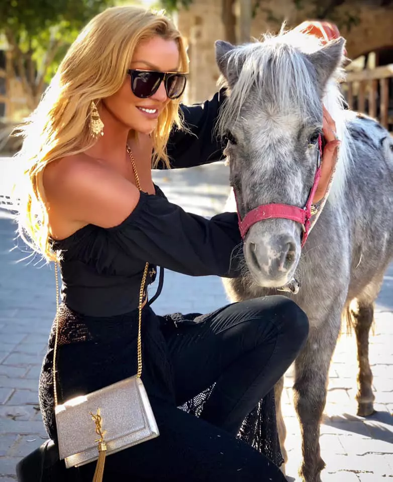 Sora-Brigitte-Pastrama4