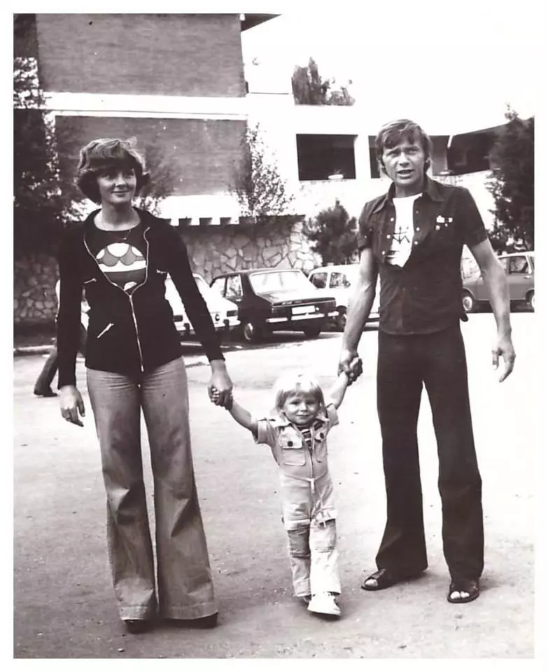 10151942_692987637431392_151930791_n-1