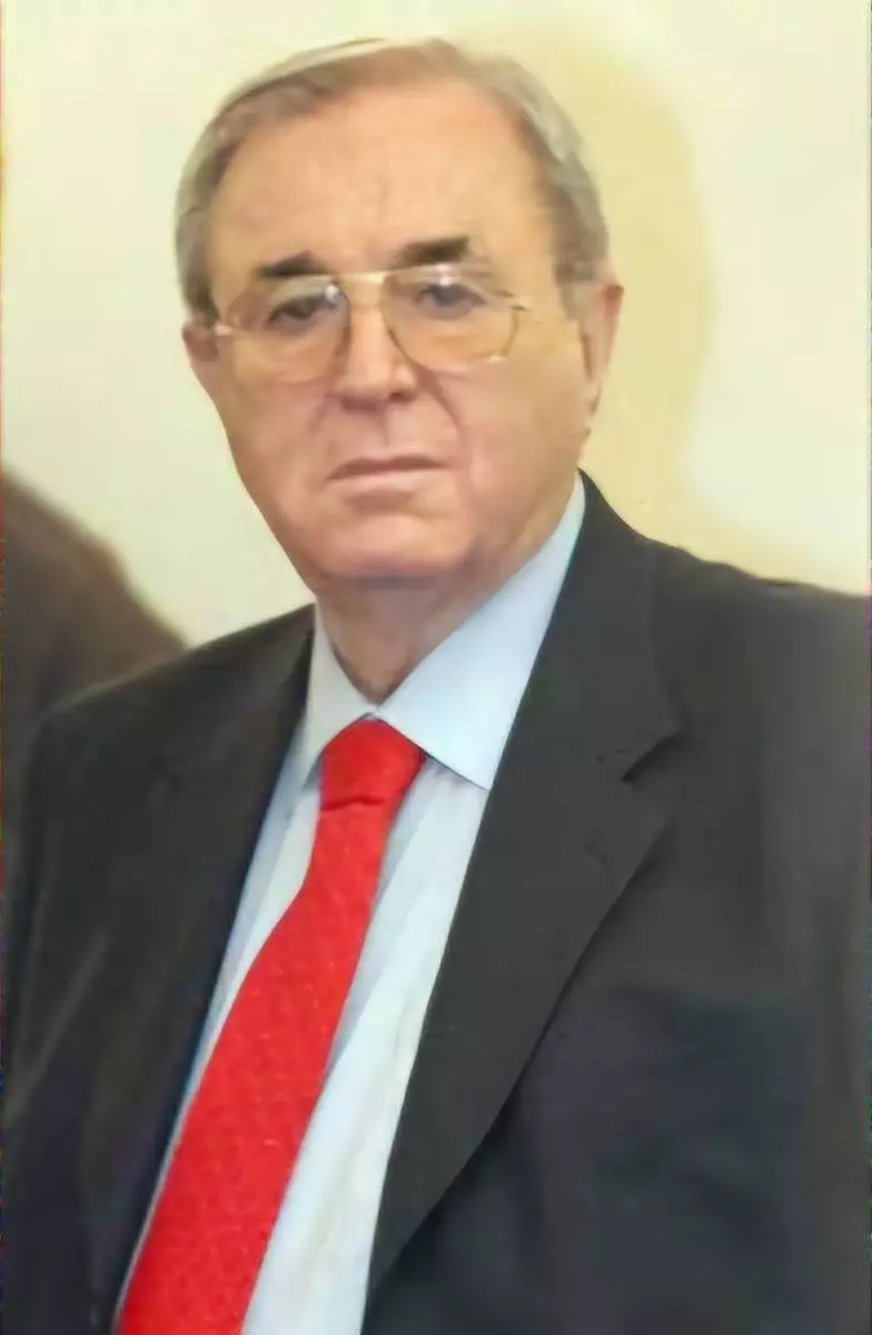 Viorel Păunescu3