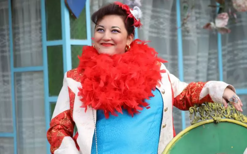 ecaterina-ladin-este-din-nou-dalida-din-las-fierbinti-actrita-a-revenit-la-filmari-9