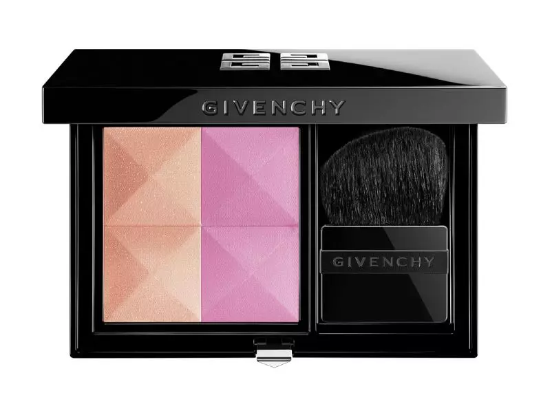 Blush, Givenchy, Prisme Blush, 207 lei, disponibil Sephora