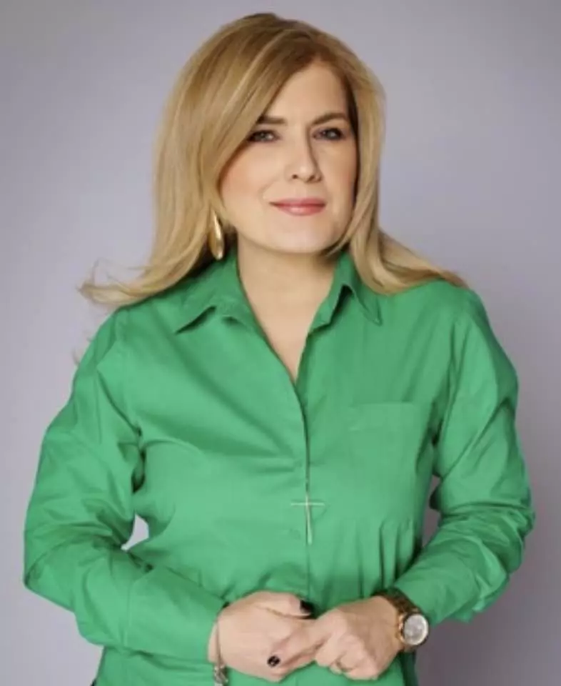 liana9
