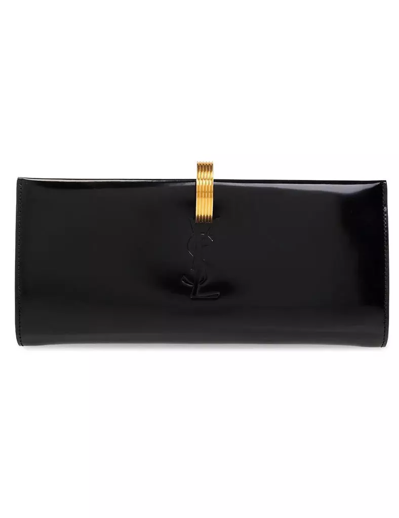 Clutch din piele lăcuită, Saint Laurent, 1.362,31 euro, www.cettire.com