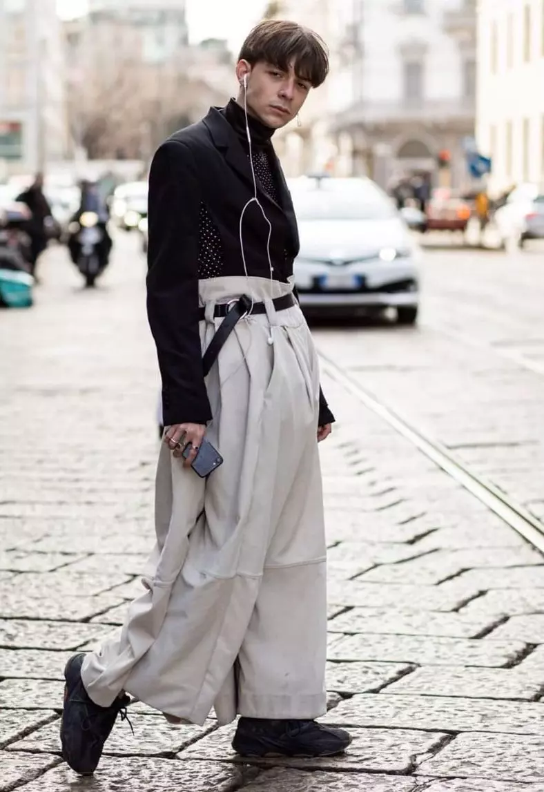 cum-arata-si-cu-ce-se-ocupa-fiul-lui-cristian-topescu-8-1