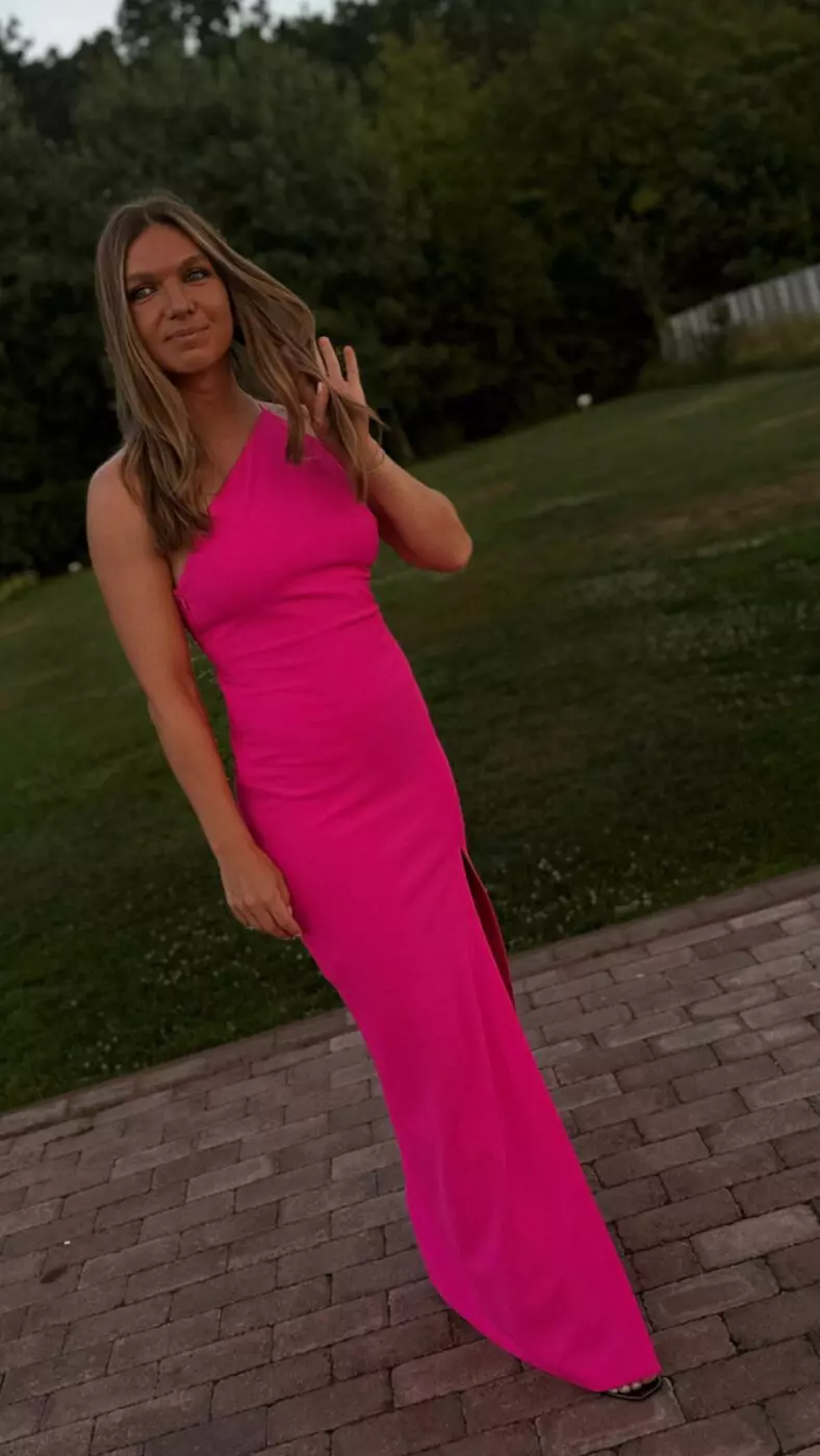 simona-halep-4-788x1400-1