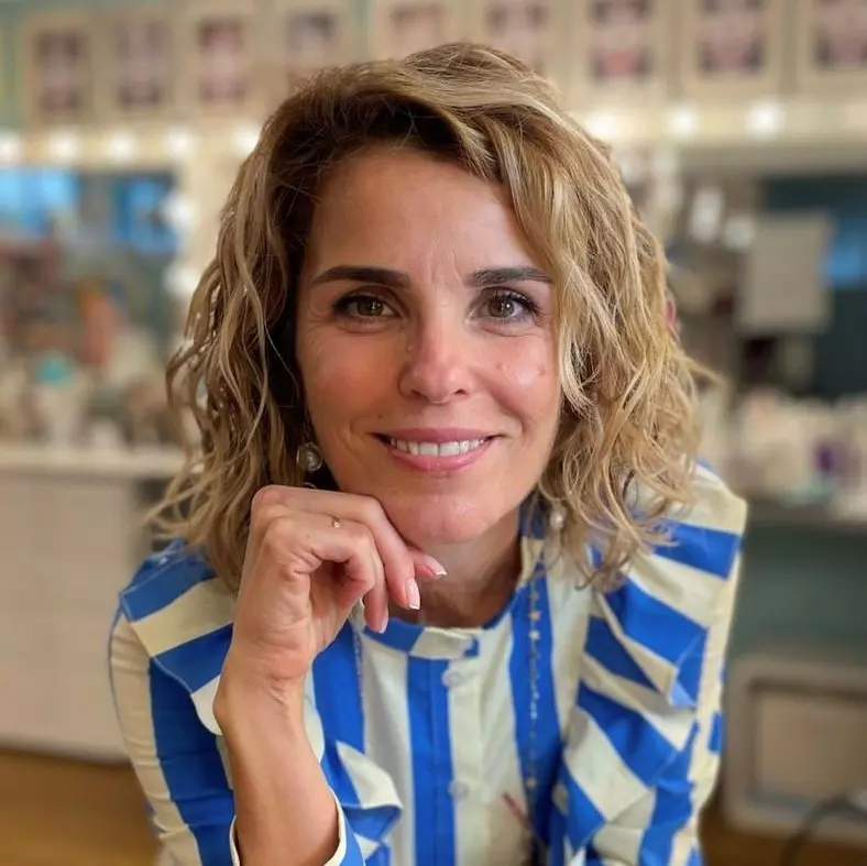 cristela georgescu 43