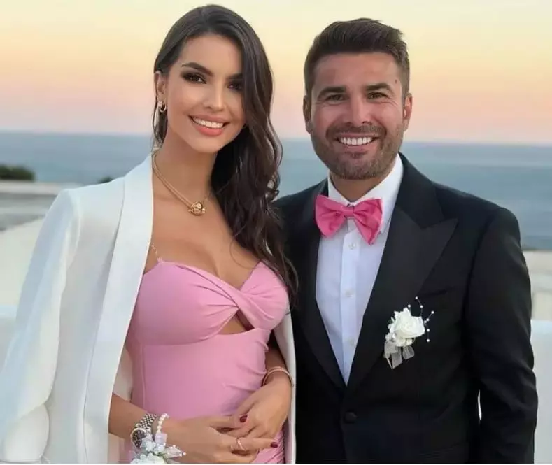 adrian-mutu-sandra (5)