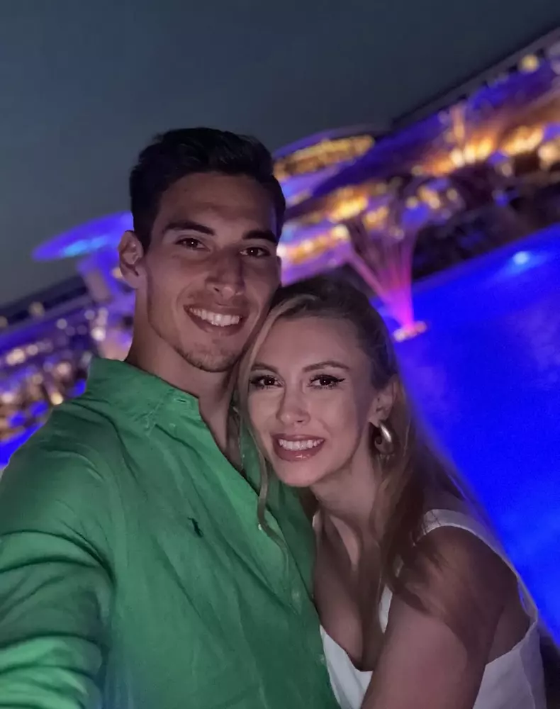 6. Andreea Bălan și Victor Cornea