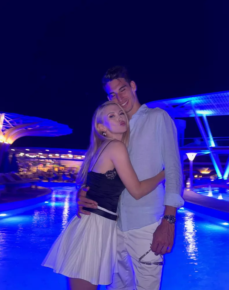 9. Andreea Bălan și Victor Cornea