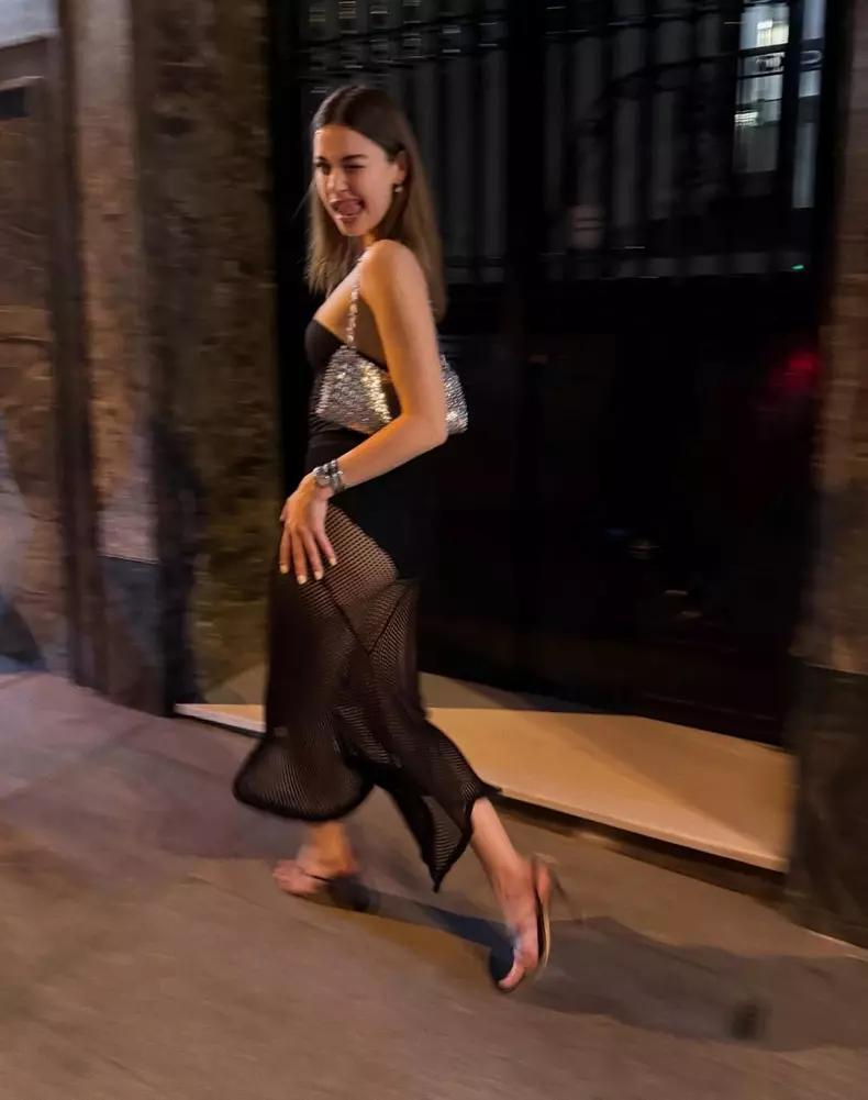 Afra Saraçoğlu (5)